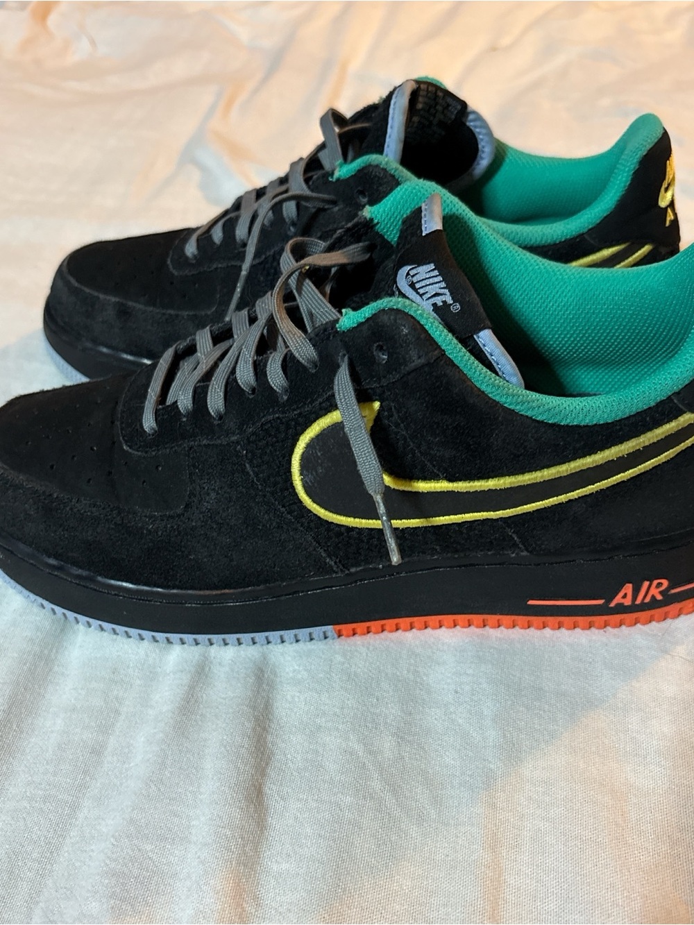 Nike Air Force 1 07 lv8 “peace and unity” black suede sneakers